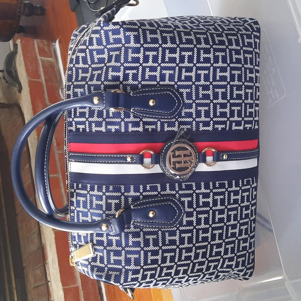 Tommy Hilfiger Satchel